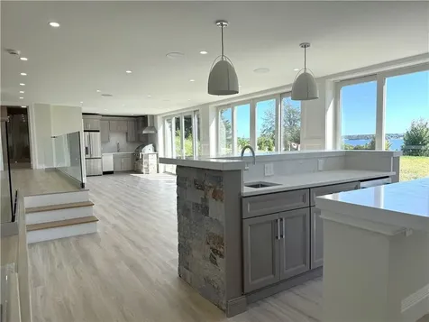 125 Heidi Drive Portsmouth RI 02871