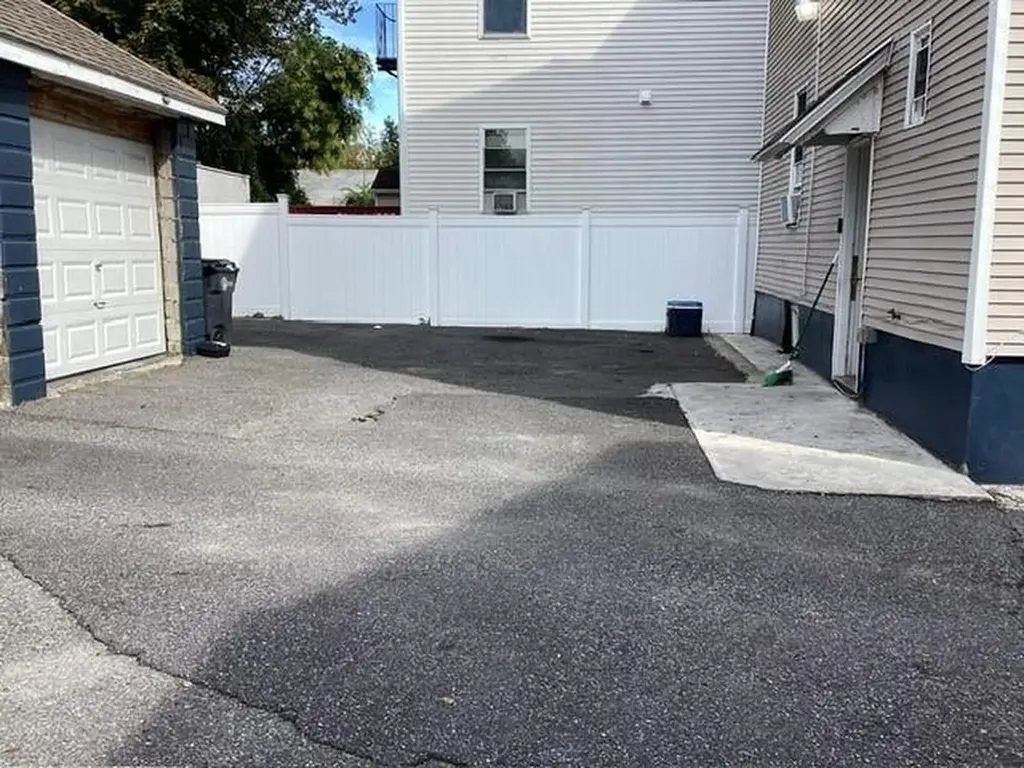 133 135 Burnett Street Providence RI 02907