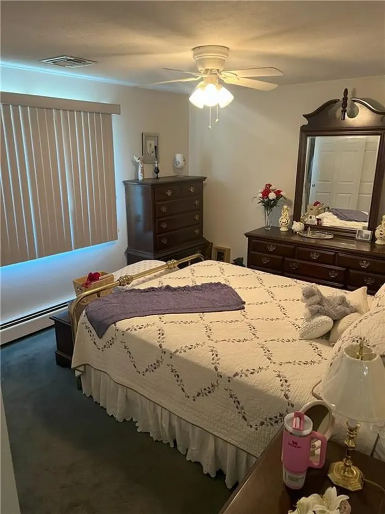 101 Elton Circle Cranston RI 02921