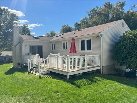 101 Elton Circle Cranston RI 02921