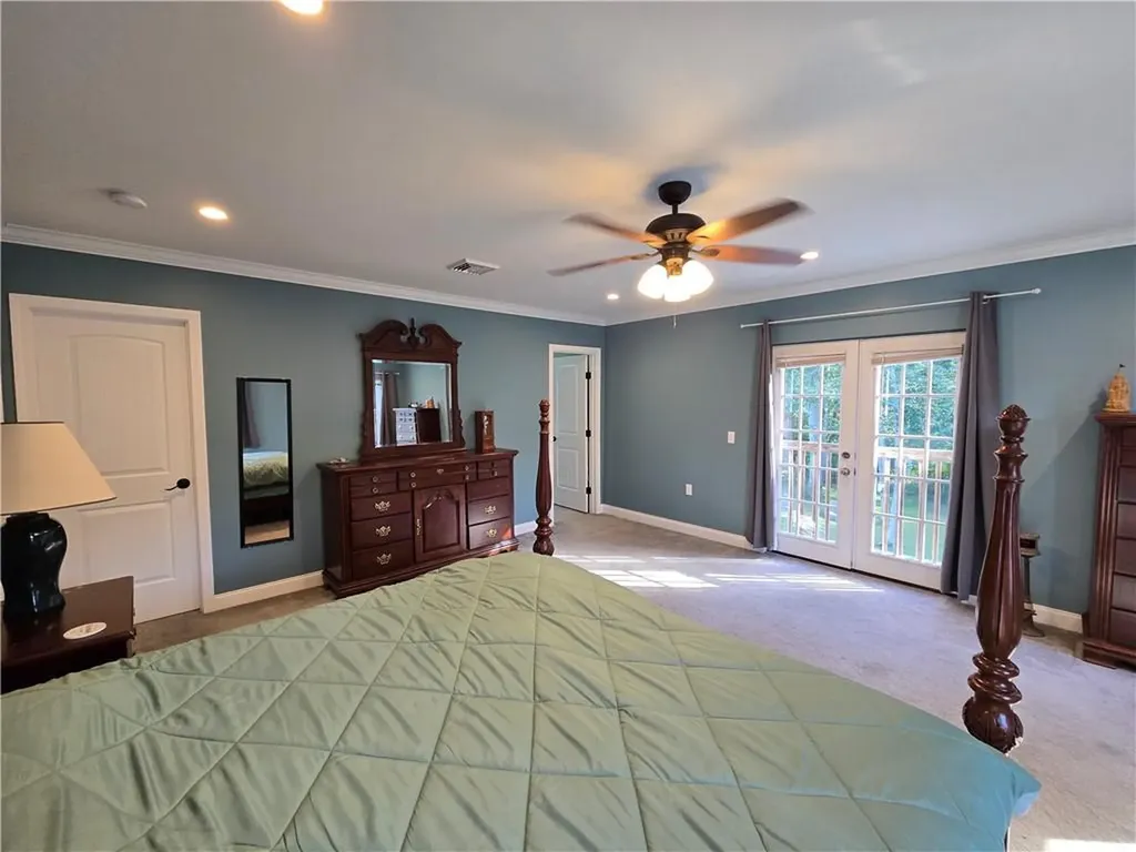 27 Rosedale Avenue Barrington RI 02806