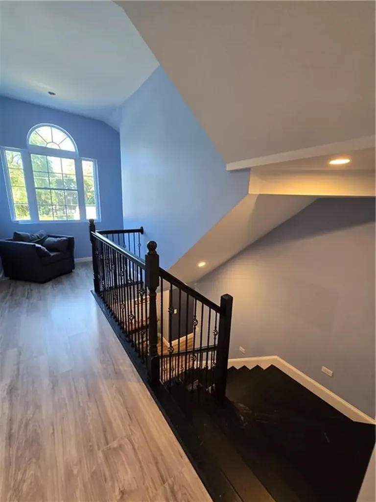 27 Rosedale Avenue Barrington RI 02806