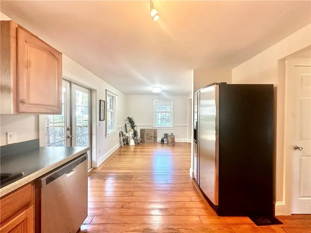 12 Johnson Court Newport RI 02840