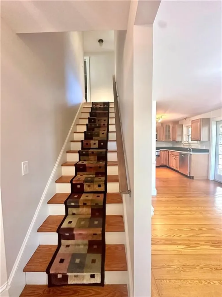 12 Johnson Court Newport RI 02840