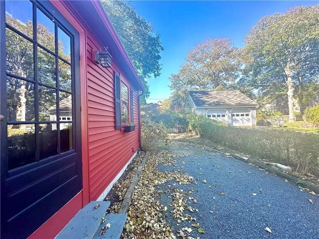 12 Johnson Court Newport RI 02840