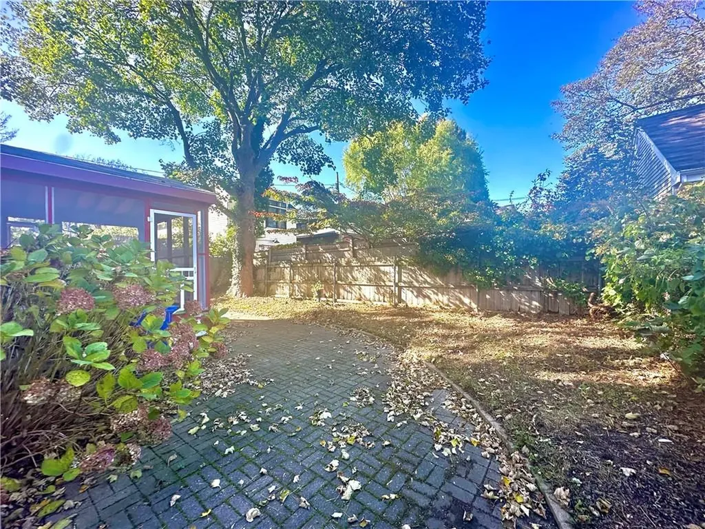 12 Johnson Court Newport RI 02840