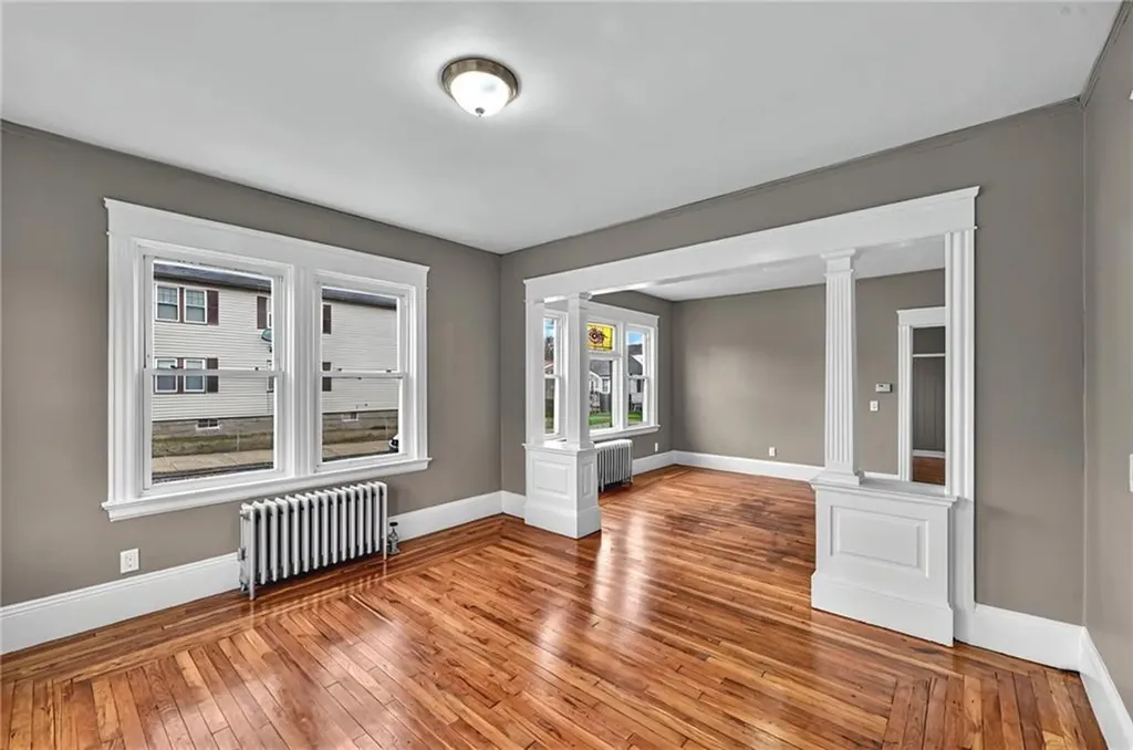 15 17 Melissa Street Providence RI 02909