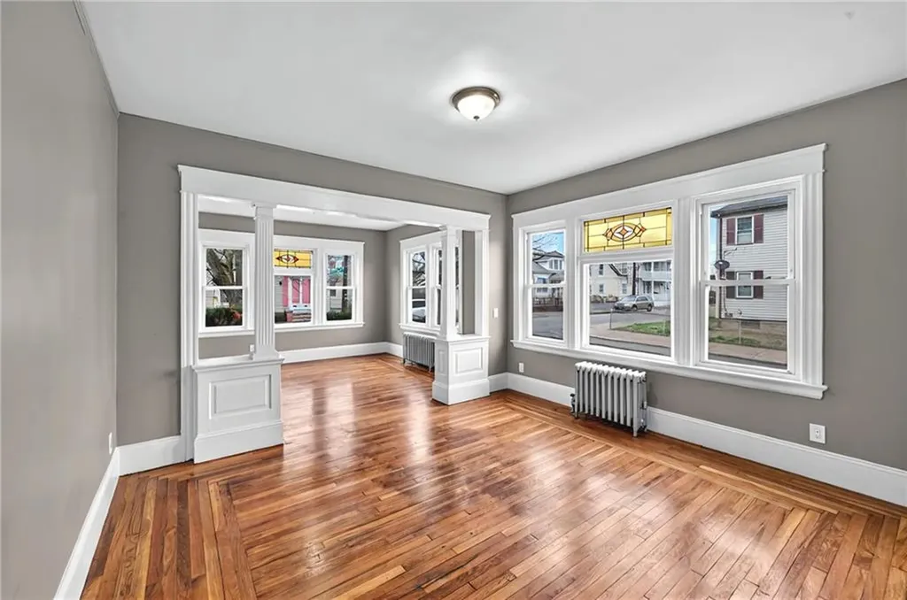15 17 Melissa Street Providence RI 02909