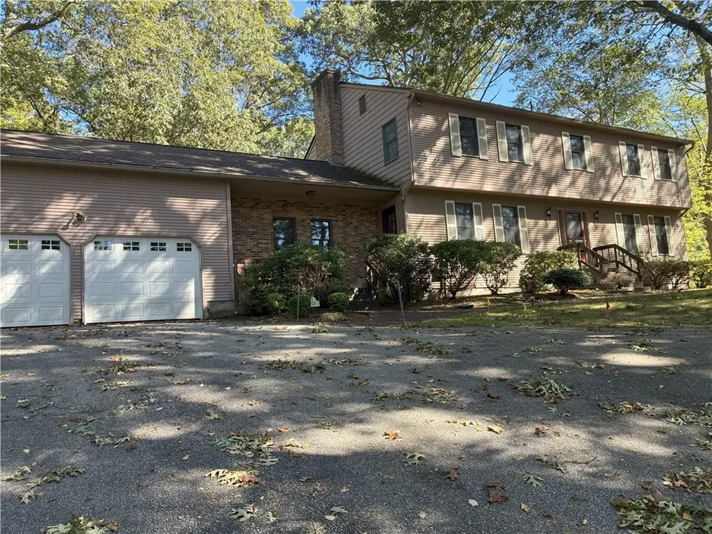 120 Adirondack Drive East Greenwich RI 02818