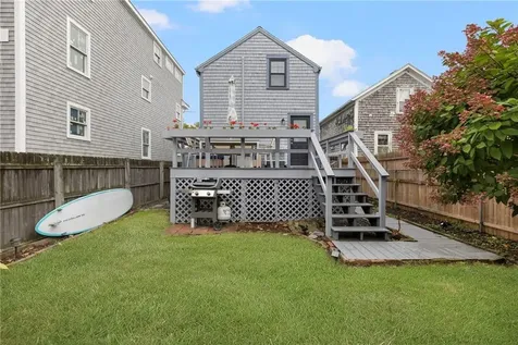 29 Bacheller Street Newport RI 02840