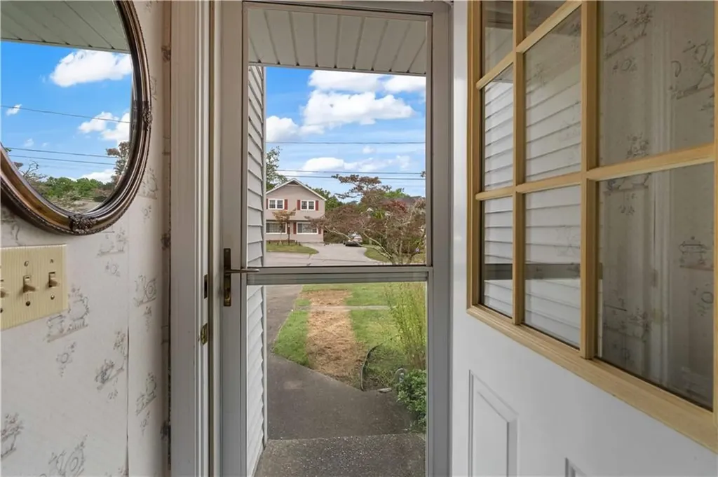 36 Willow Avenue Middletown RI 02842