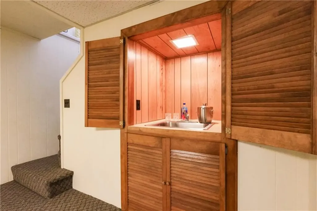 22 Jackson Street Cumberland RI 02864