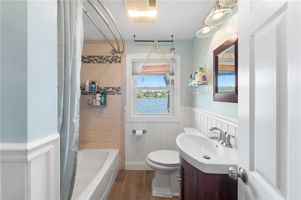 1150 Greenwich Avenue Warwick RI 02886