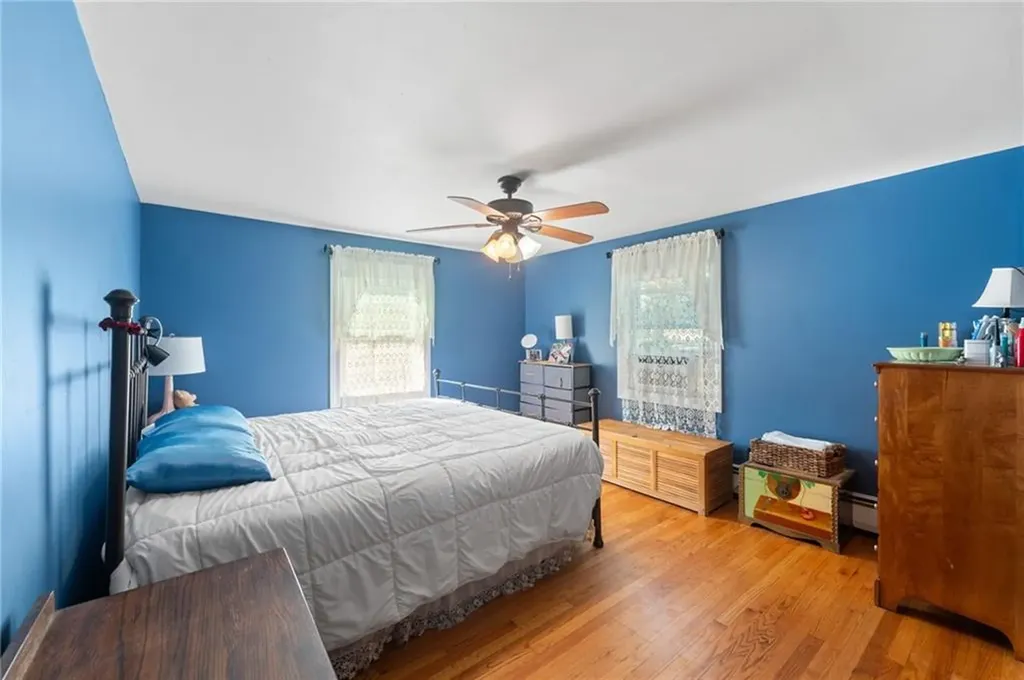 1150 Greenwich Avenue Warwick RI 02886