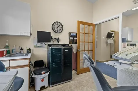 171 Chase Road Portsmouth RI 02871