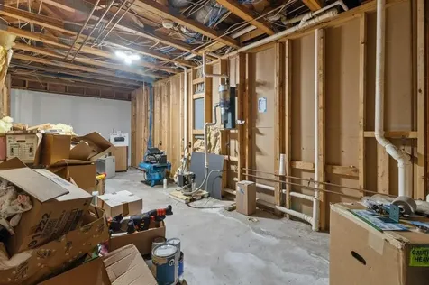 171 Chase Road Portsmouth RI 02871