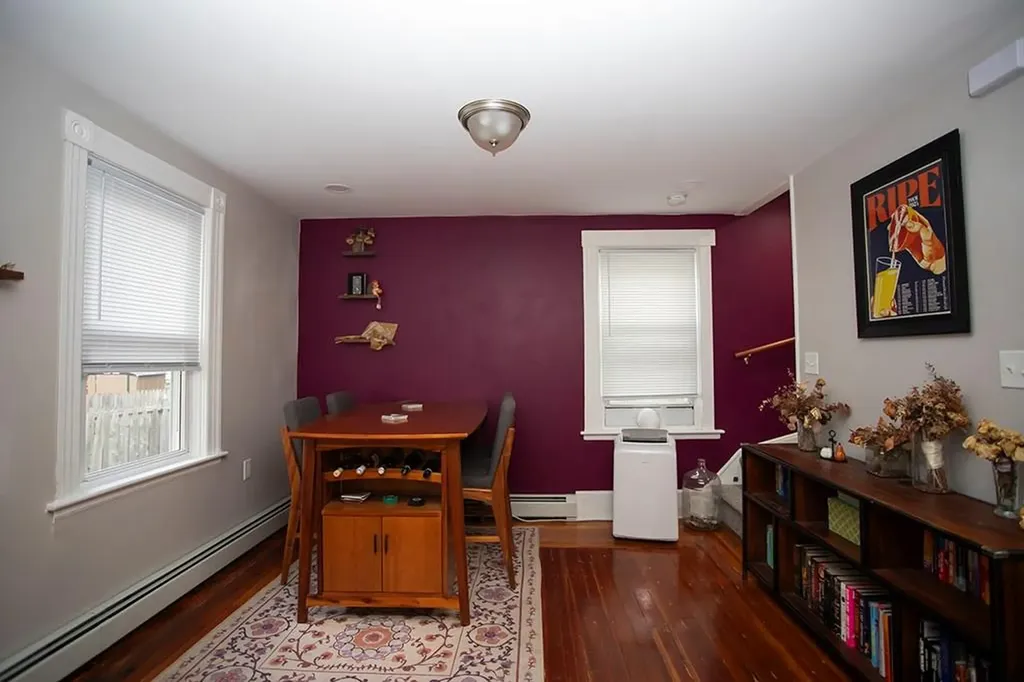 91 Ivy Street East Providence RI 02914