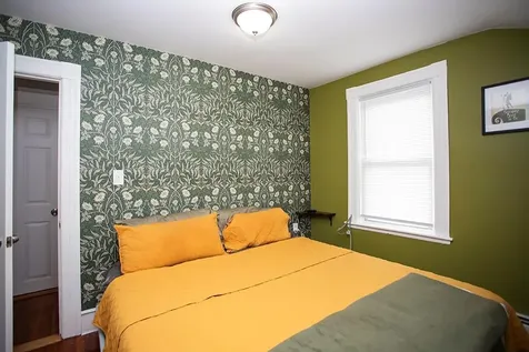 91 Ivy Street East Providence RI 02914