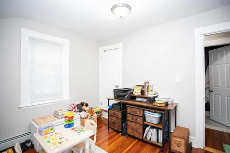 91 Ivy Street East Providence RI 02914