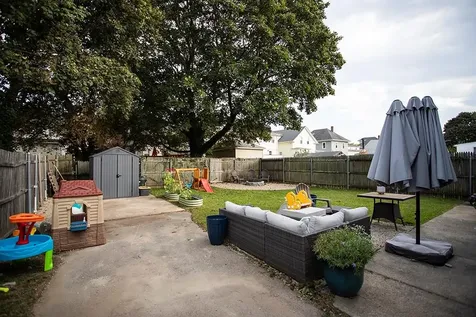 91 Ivy Street East Providence RI 02914