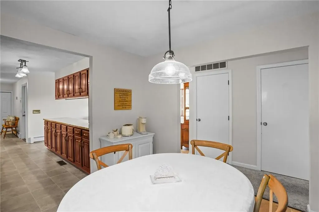 52 Bayview Drive West Warwick RI 02893