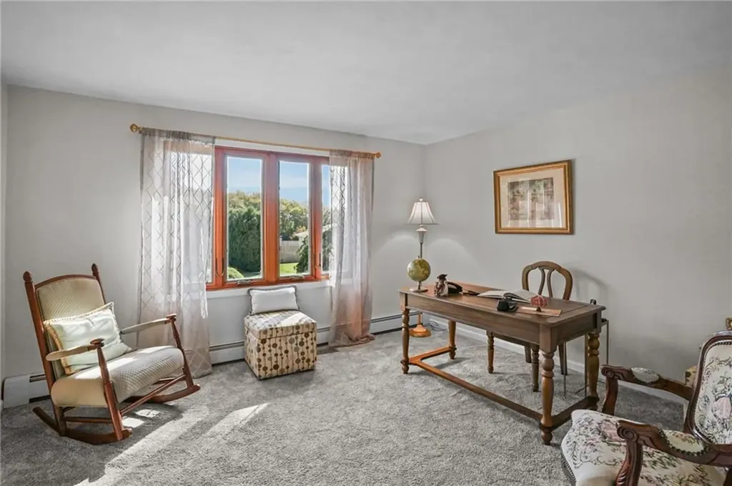 52 Bayview Drive West Warwick RI 02893