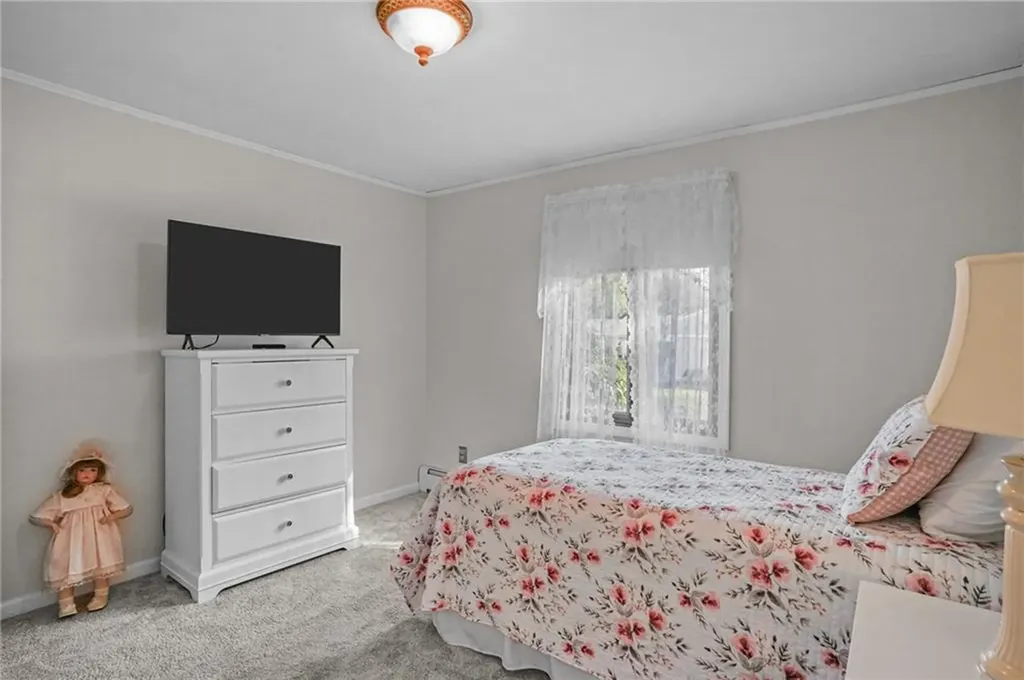 52 Bayview Drive West Warwick RI 02893