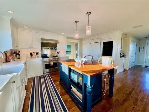 1743 Corn Neck Road Block Island RI 02807