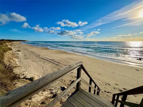 1743 Corn Neck Road Block Island RI 02807