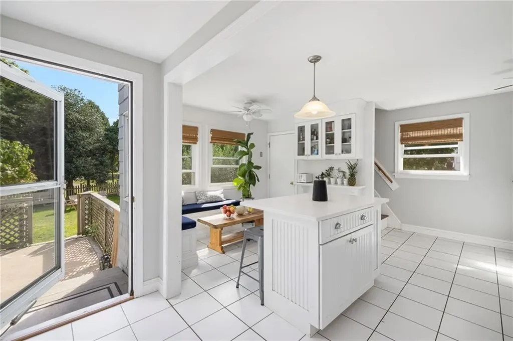 55 Park Avenue Portsmouth RI 02871
