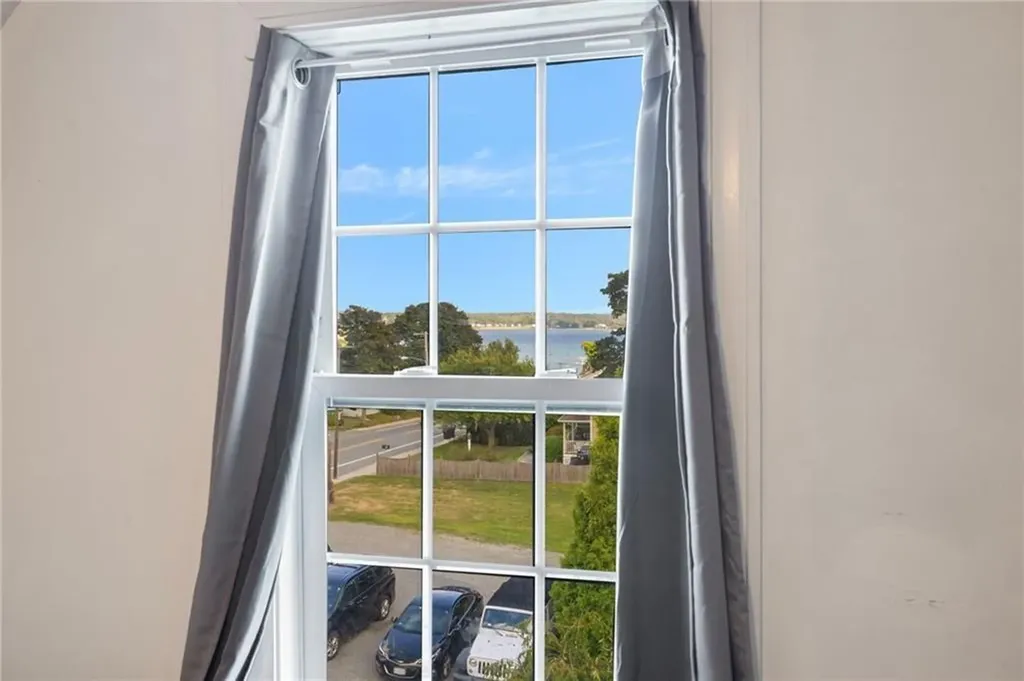 55 Park Avenue Portsmouth RI 02871