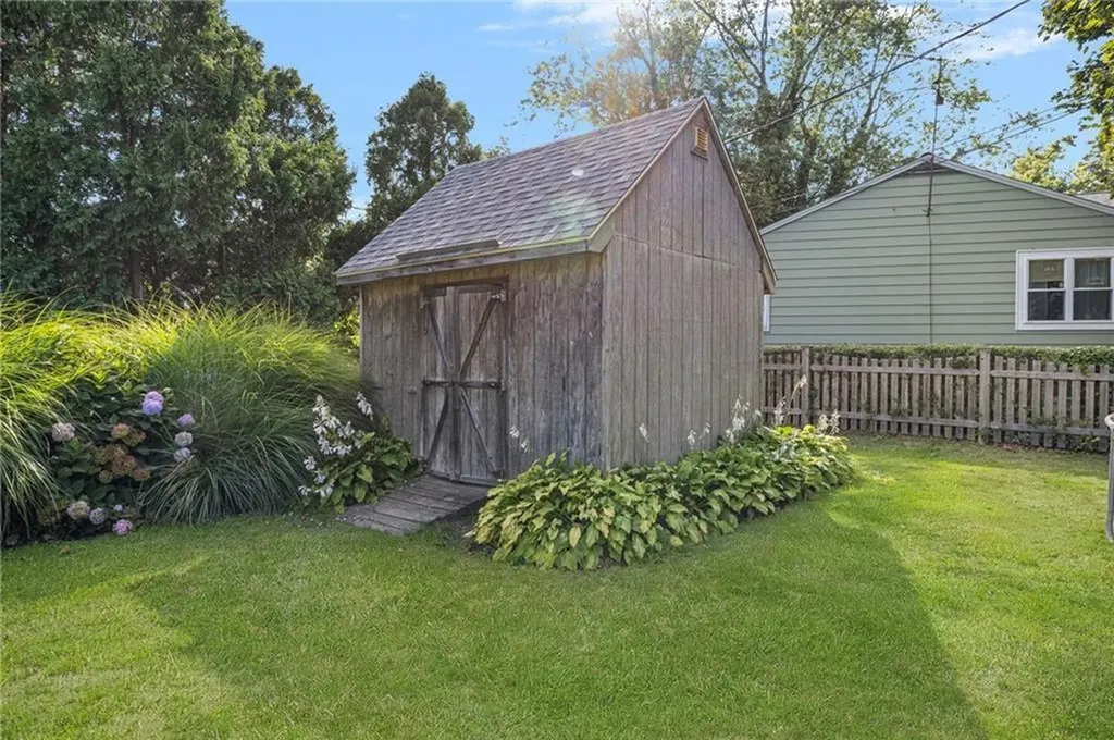 55 Park Avenue Portsmouth RI 02871