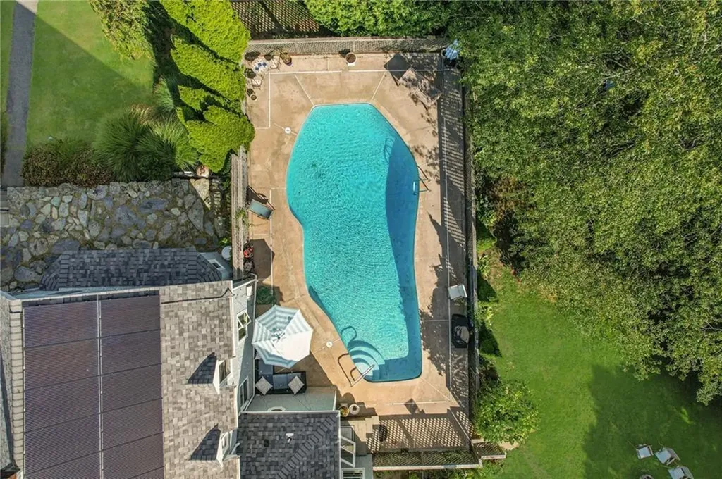 55 Park Avenue Portsmouth RI 02871