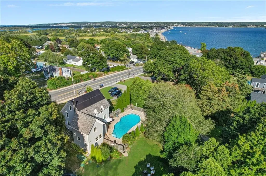 55 Park Avenue Portsmouth RI 02871