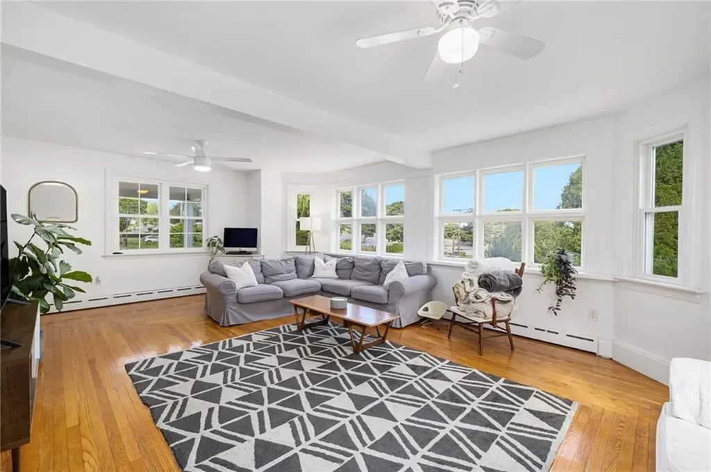 55 Park Avenue Portsmouth RI 02871