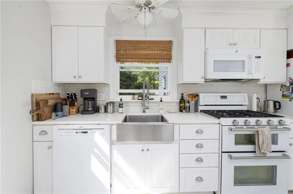 55 Park Avenue Portsmouth RI 02871