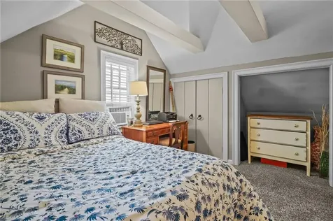 27 King Street East Greenwich RI 02818