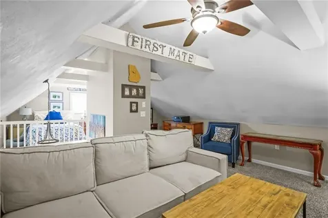 27 King Street East Greenwich RI 02818