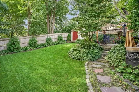 27 King Street East Greenwich RI 02818