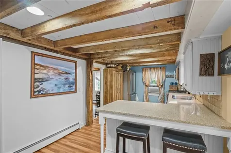 27 King Street East Greenwich RI 02818