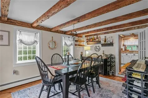 27 King Street East Greenwich RI 02818