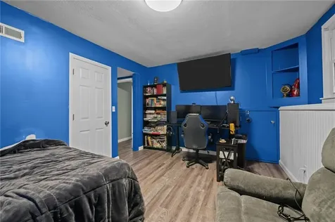 22 Nised Drive North Kingstown RI 02852