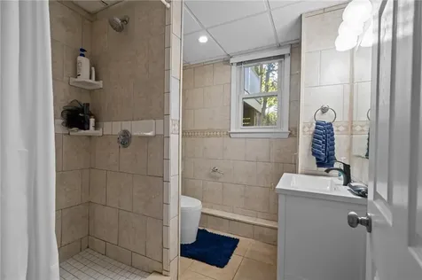 22 Nised Drive North Kingstown RI 02852