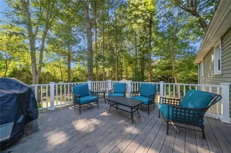 22 Nised Drive North Kingstown RI 02852