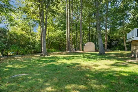 22 Nised Drive North Kingstown RI 02852