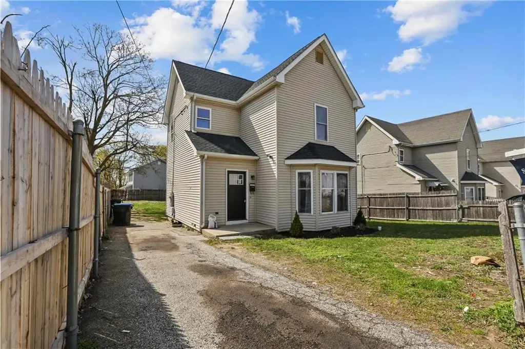 20 Padelford Street Providence RI 02906