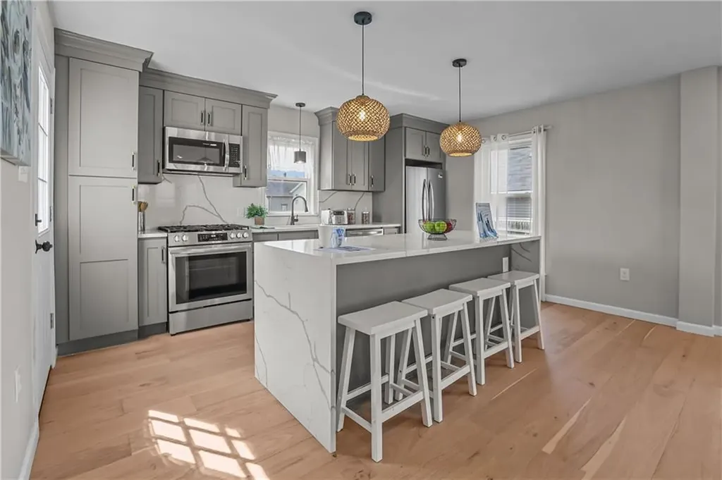 20 Padelford Street Providence RI 02906