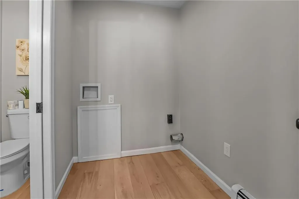 20 Padelford Street Providence RI 02906