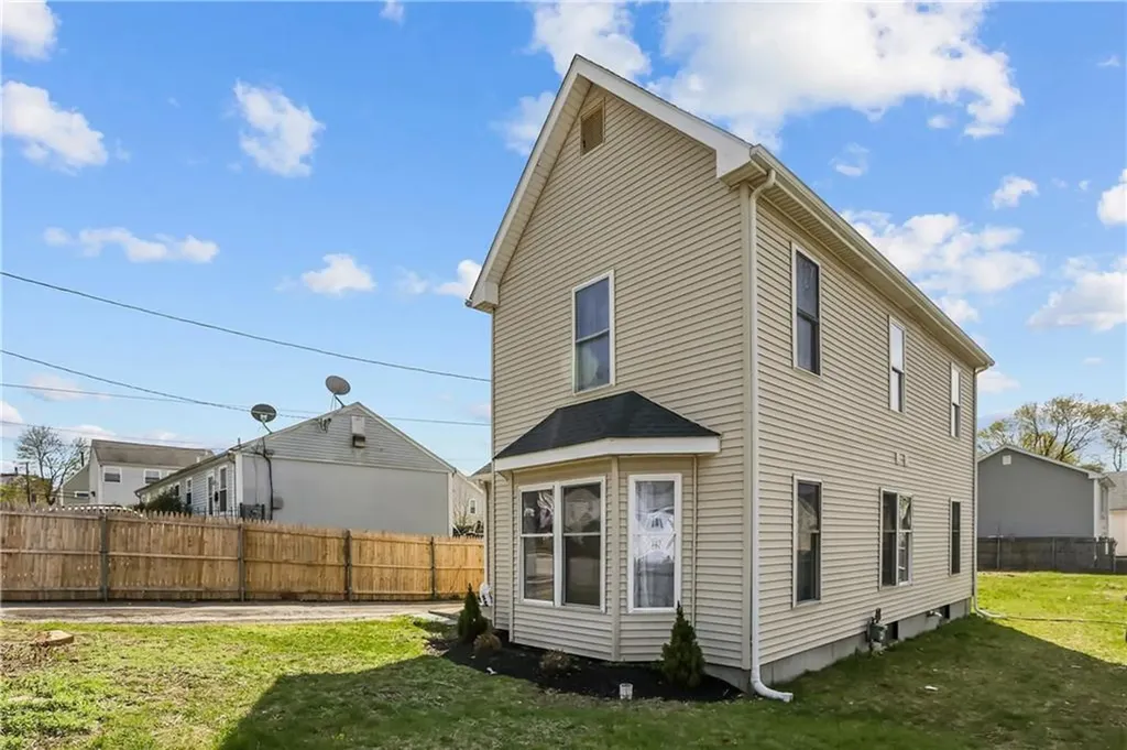 20 Padelford Street Providence RI 02906