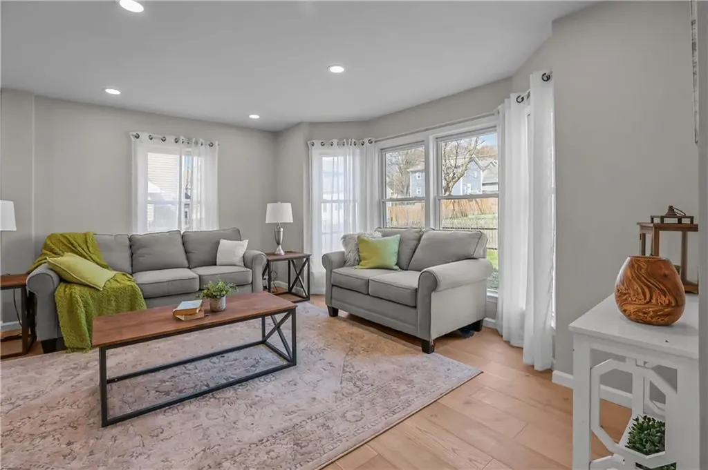 20 Padelford Street Providence RI 02906